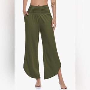 NWOT Olive Green Women's Tulip Hem Pants sz small